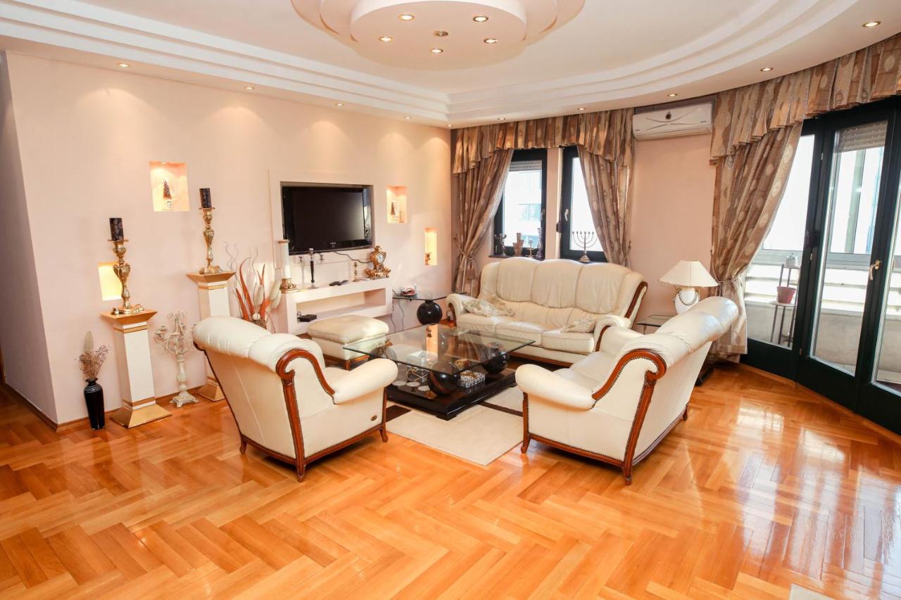 Ugodan I Luksuzan Apartman バニャ・ルカ エクステリア 写真