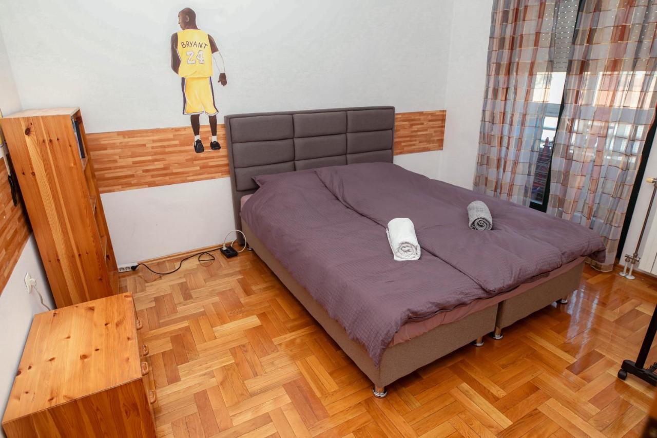Ugodan I Luksuzan Apartman バニャ・ルカ エクステリア 写真