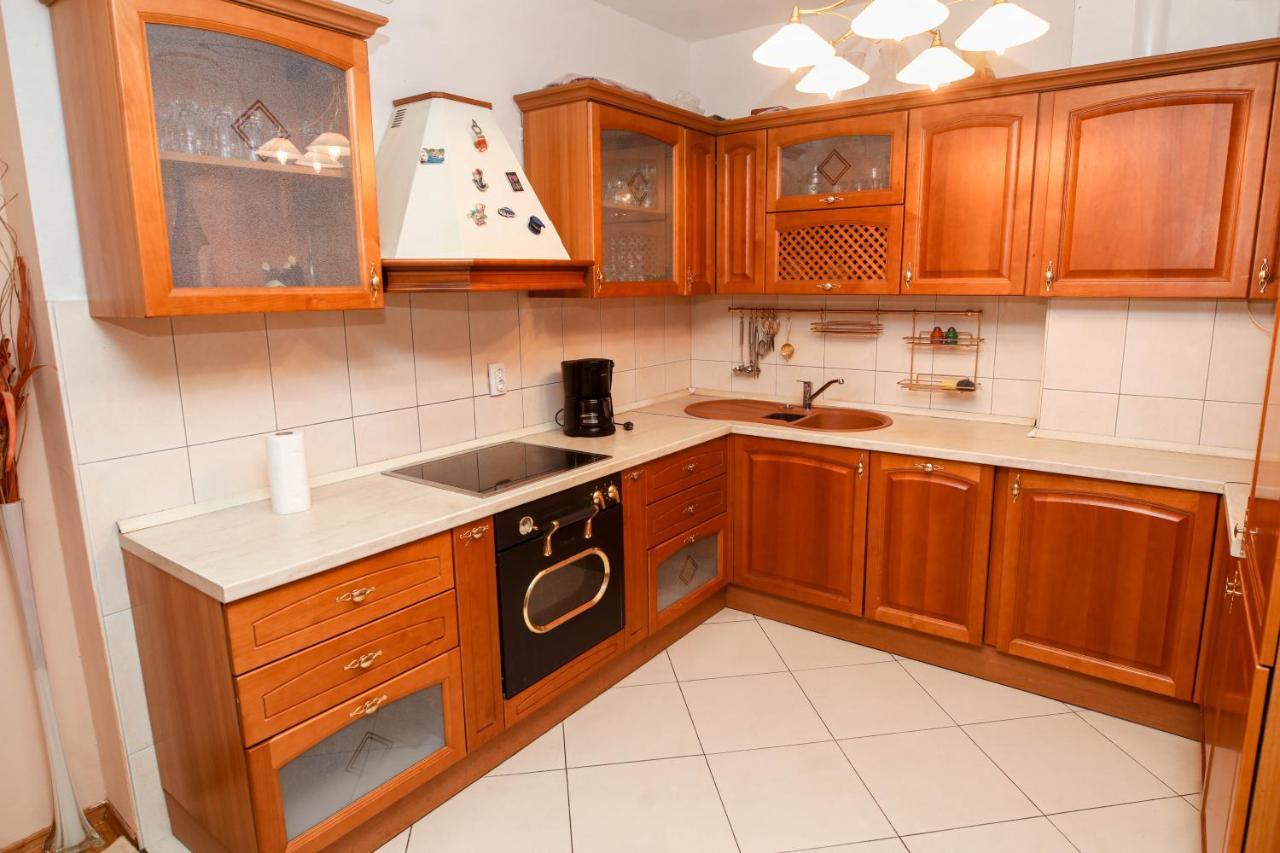 Ugodan I Luksuzan Apartman バニャ・ルカ エクステリア 写真