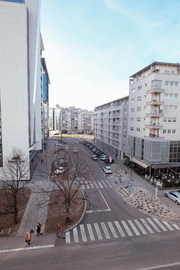 Ugodan I Luksuzan Apartman バニャ・ルカ エクステリア 写真