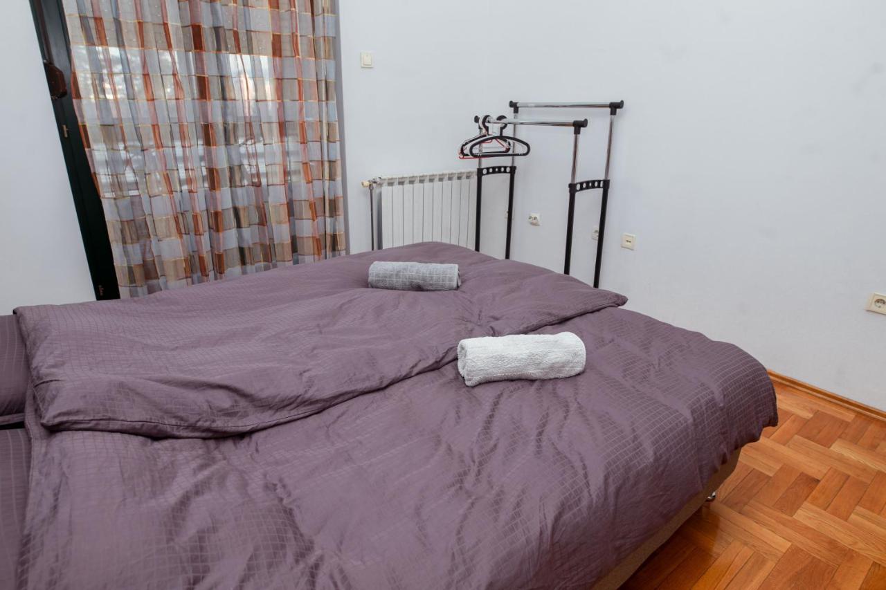 Ugodan I Luksuzan Apartman バニャ・ルカ エクステリア 写真